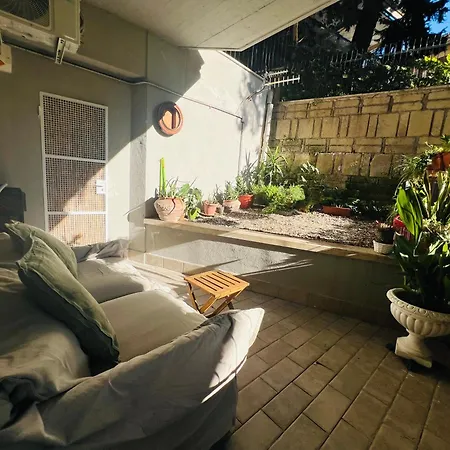 Smeralda Fleming Řím